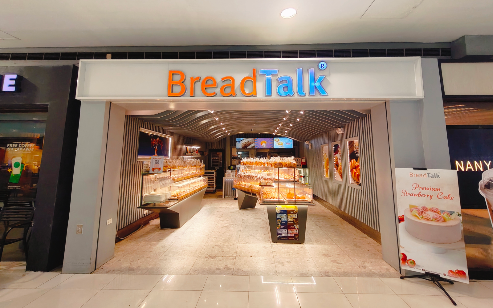 BREADTALK in SM Megamall